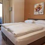 Haus Tannengruen דירה *