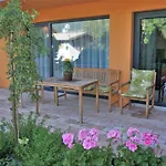 Haus Tannengruen